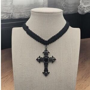 Black Gothic Cross Choker Necklace Braided Cord Filigree Pendant – Dark Romance